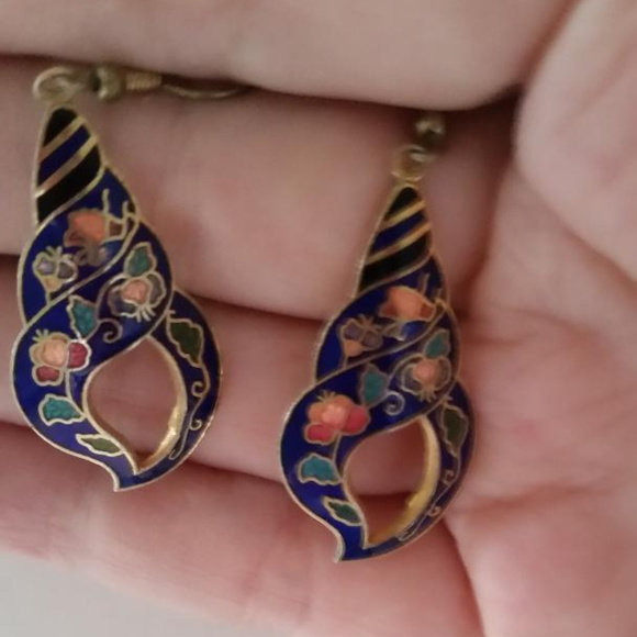 Cloisonne Enamel Earrings - Picture 2 of 3